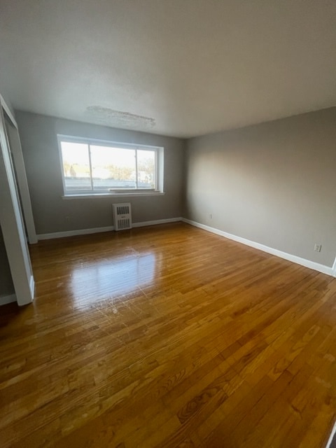 Building Photo - 484 Tolland St