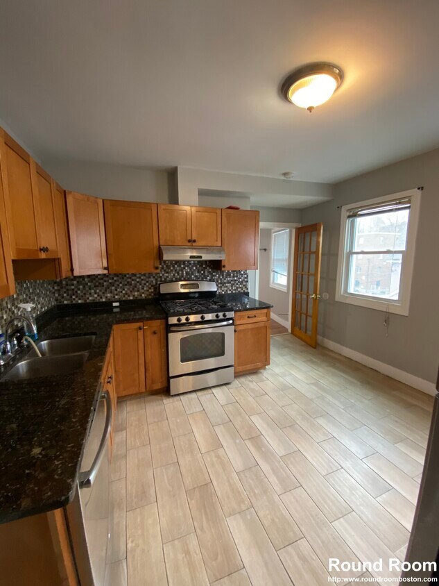 32 Moreland St Unit 3, Somerville, MA 02145 Apartments in Somerville