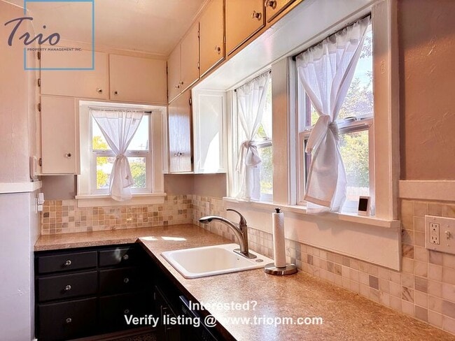 Photo - 1980 W 12th Ave House