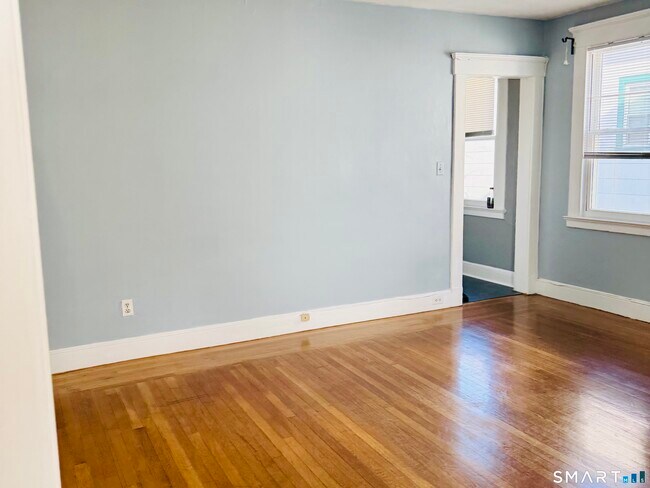 Foto del edificio - 1428 Dixwell Ave