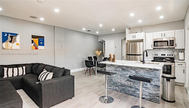 Foto del edificio - 510 SW 7th Ave