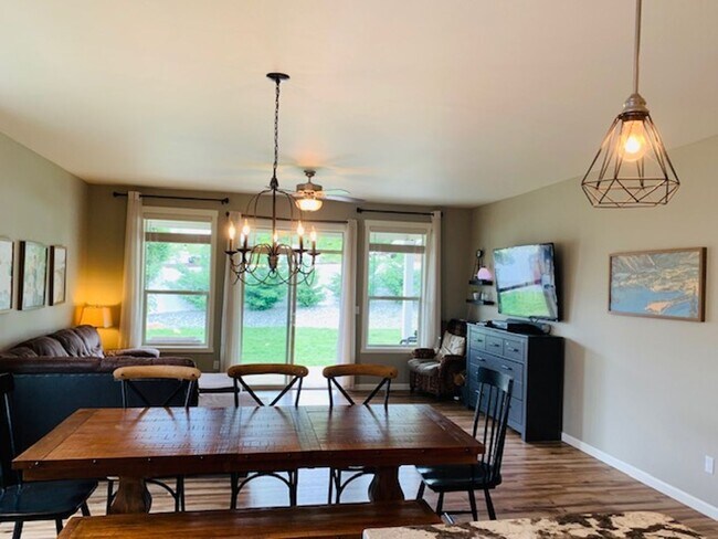 Foto del edificio - 3 Bedroom, 1.75 Bath Home