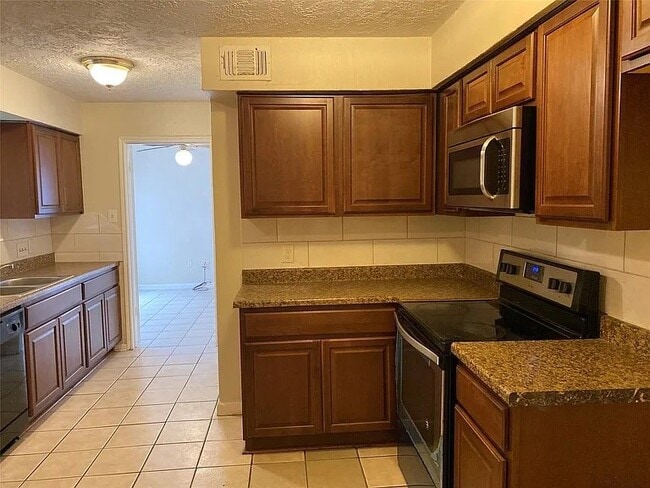 Building Photo - 6849 Caddo Lake Ln