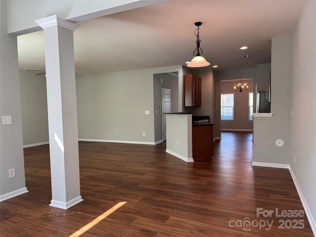 Building Photo - 9457 Alice McGinn Drive