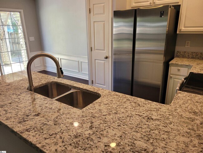 Foto del edificio - 9 Brunner Ct