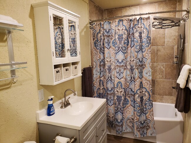 Building Photo - 10016 US-81