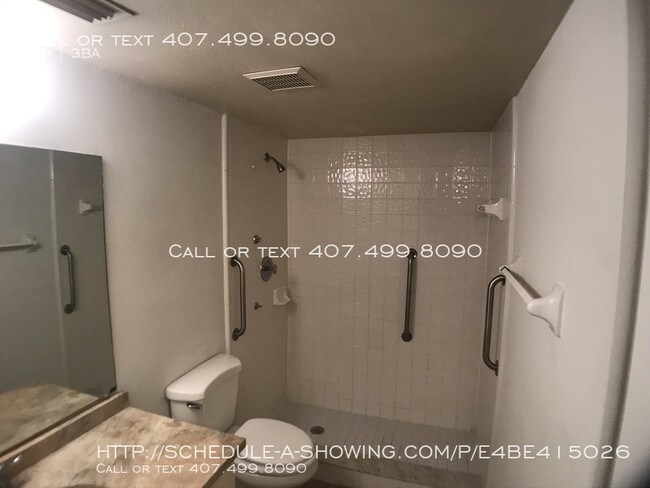Foto del edificio - 243 W Lake Faith Dr