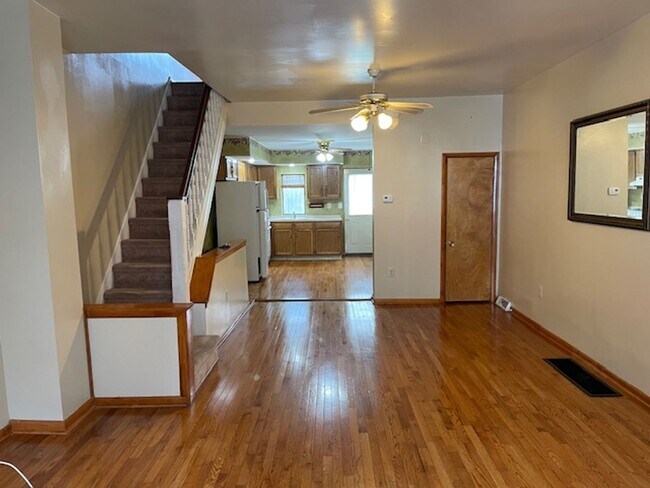 Foto del edificio - South Philly 3 Bedroom Home