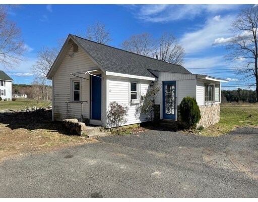 Foto del edificio - 43 Ware Rd