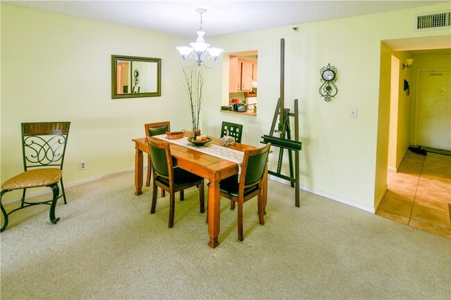 Foto del edificio - 4550 NW 18th Ave