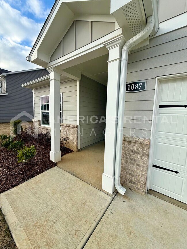 Foto del edificio - Montevallo, AL!! Available to View Now!!!