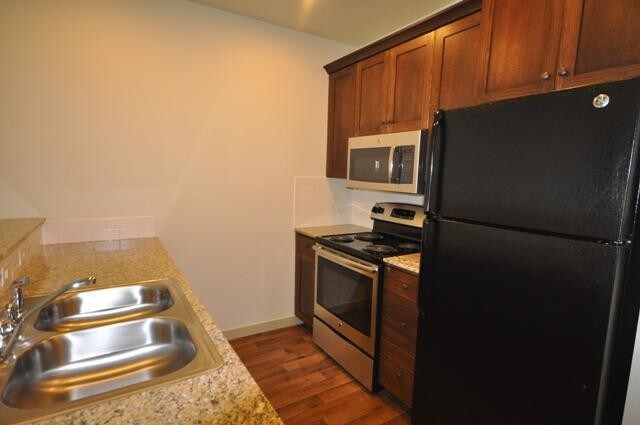 Foto del edificio - 1465 West Deer Crest Drive