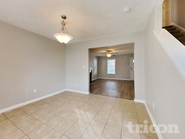 Building Photo - 496 Crutchfield Dr