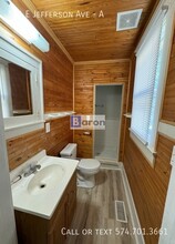 Building Photo - 511 E Jefferson Ave