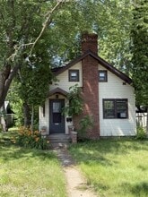 Building Photo - 305 1st Ave NE