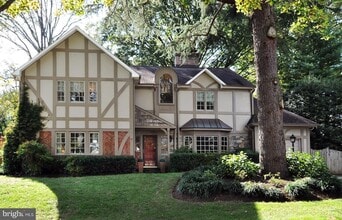 Building Photo - 5104 Scarsdale Rd