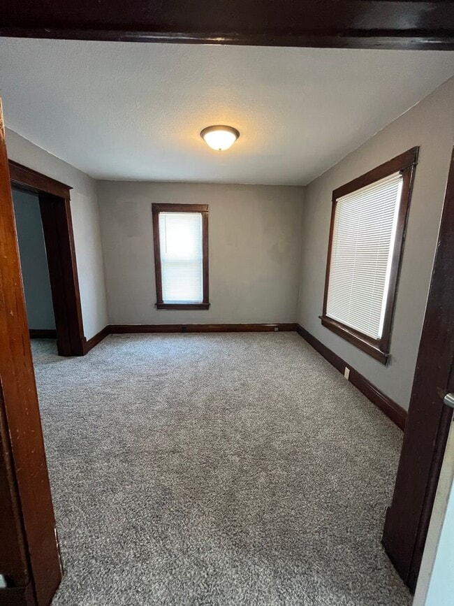 Foto del edificio - 1 1/2 story 2 Bedroom home!!