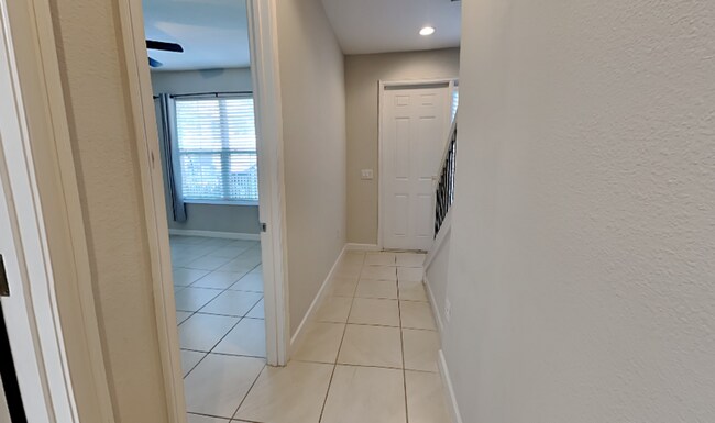 Foto del edificio - 895 Brutus Terrace