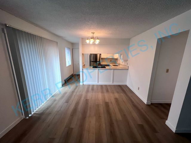 Foto del edificio - Charming 2-Bedroom Rental in Prime Oregon City Location!