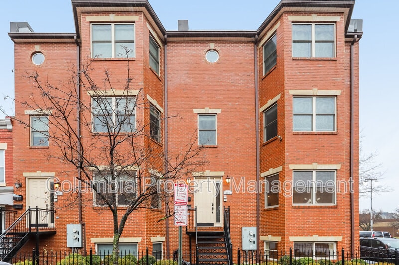 Photo - 442 Oakdale Pl NW