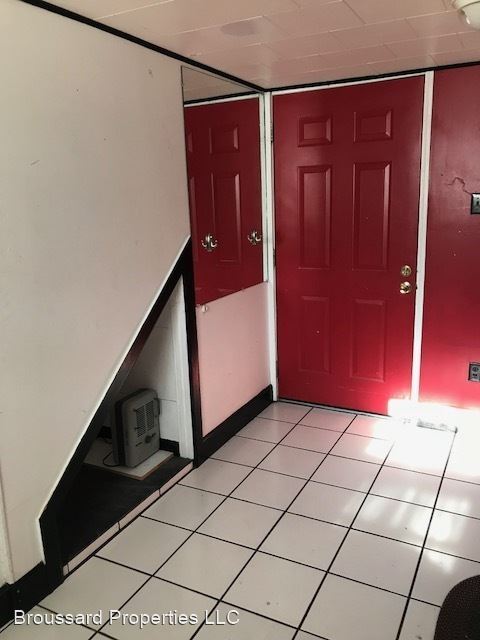 Foto del edificio - 1 br, 1 bath House - 808 E. University Avenue