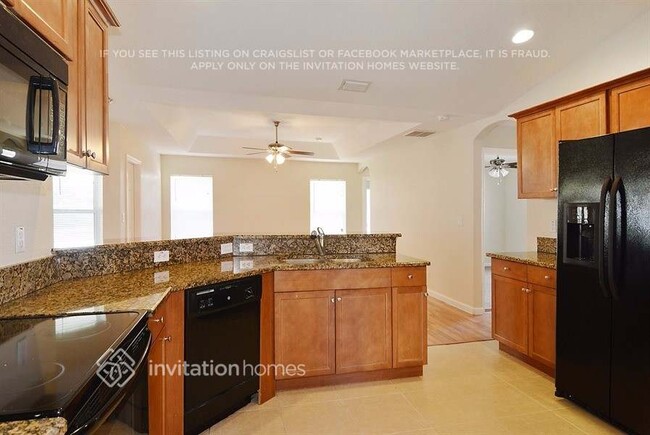 Foto del edificio - 3642 SW Darwin Blvd