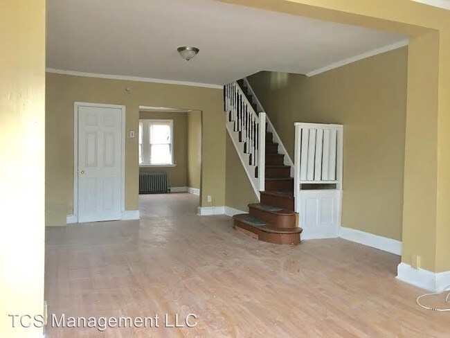 Building Photo - 1911 S 56th St