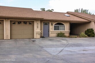 Building Photo - 8509 E Leigh Dr