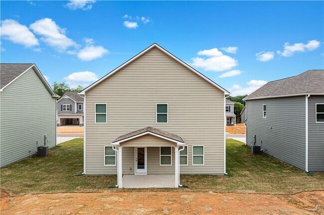 Building Photo - 110 Meadow Ln