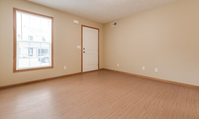 Building Photo - BELOW MARKET RENT!