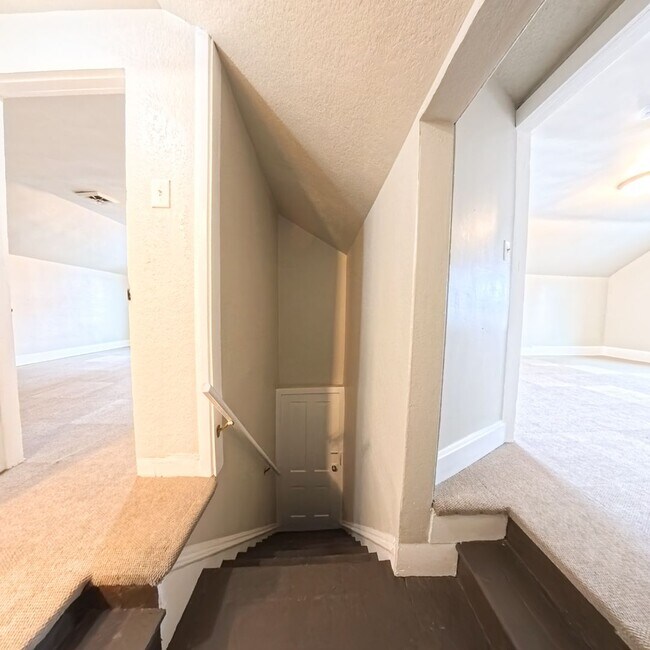 Foto del edificio - 106 2nd St NW