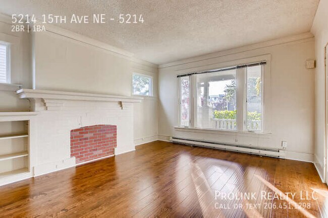 Building Photo - 5214 15th Ave NE