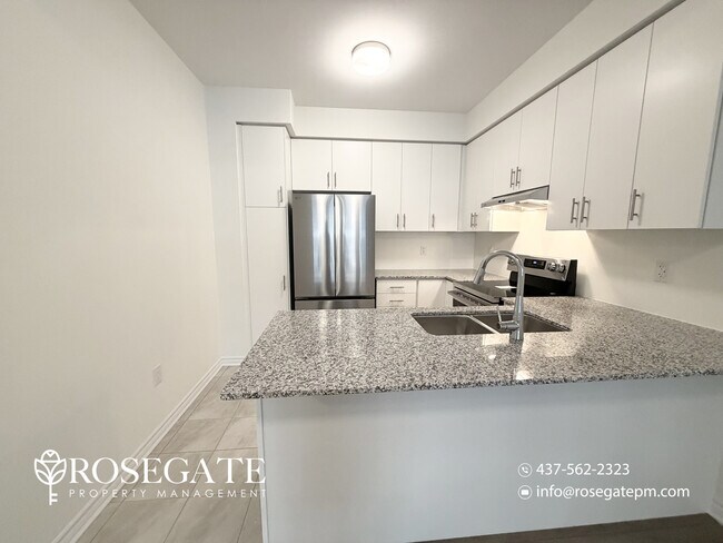 Building Photo - Spacious 3-Floor Freehold Townhome with Garage, Private Balcony & Backyard – Brampton