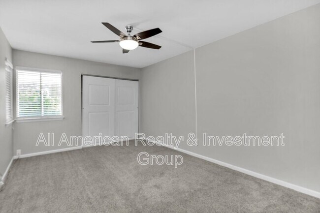 Foto del edificio - 209 W Miracle Strip Pkwy