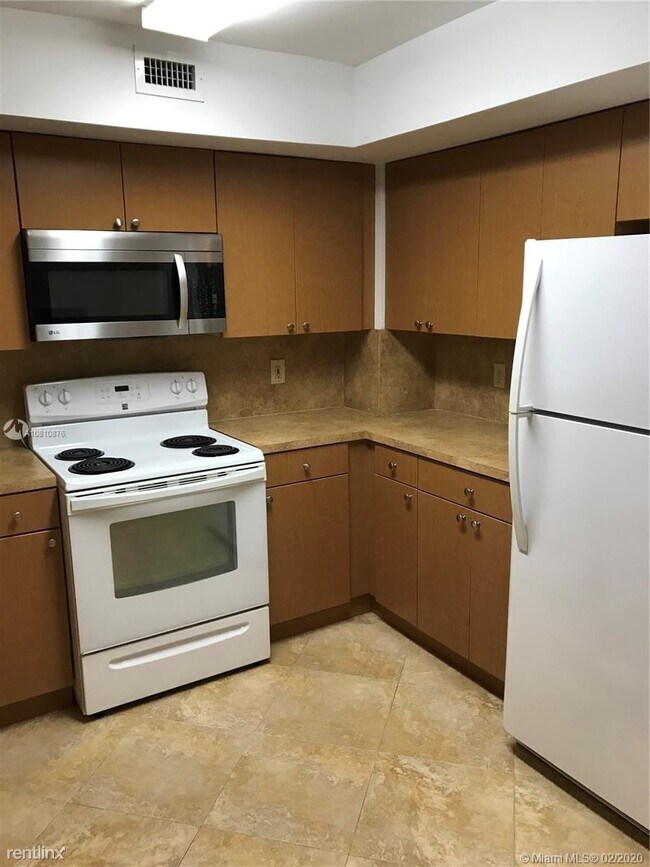 Building Photo - 2 br, 2 bath  - 10371 SW 150th Pl