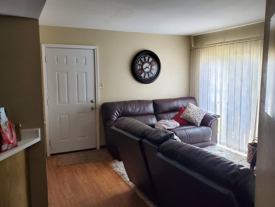 Primary Photo - 17065 Sandalwood Creek Dr