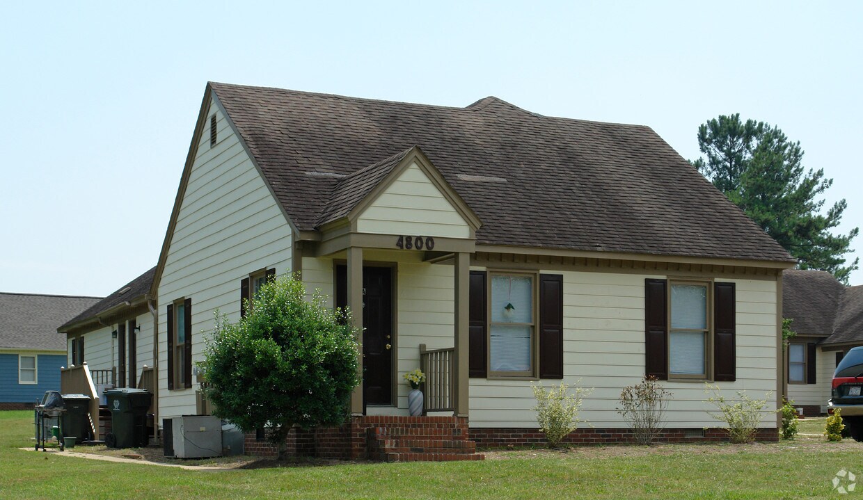 Building Photo - 4800 Hoyle Dr