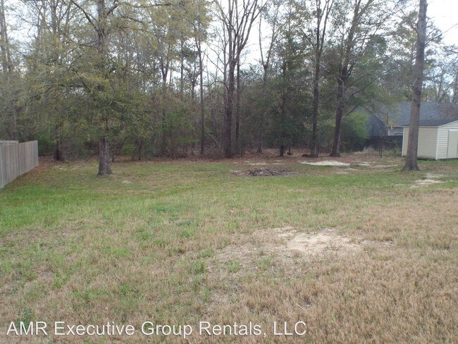 Building Photo - 5 br, 4 bath House - 61 Avery Drive
