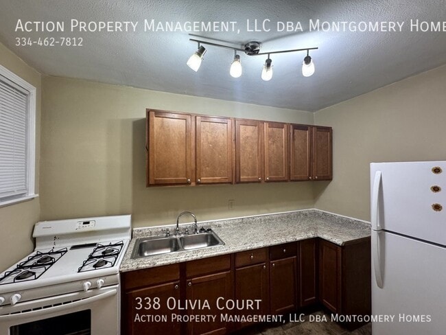 Building Photo - 338 Olivia Ct