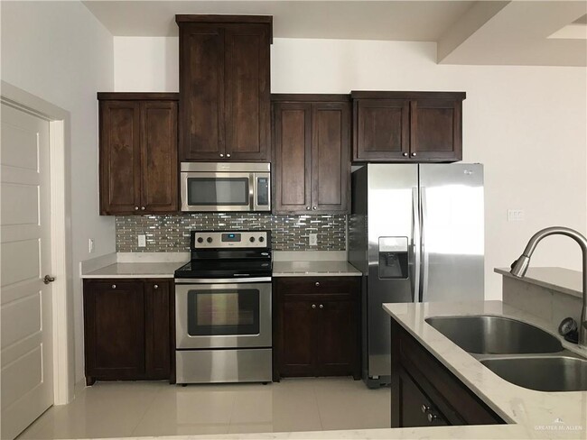 Building Photo - 2920 N 51st St