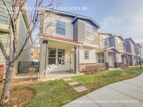 Building Photo - 2663 W Malad St