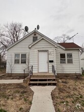 Building Photo - 2515 E 4th St