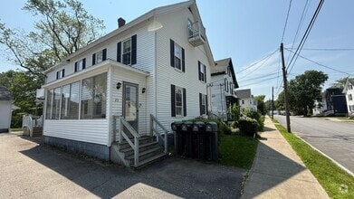 Building Photo - 21-23-23 Maple St