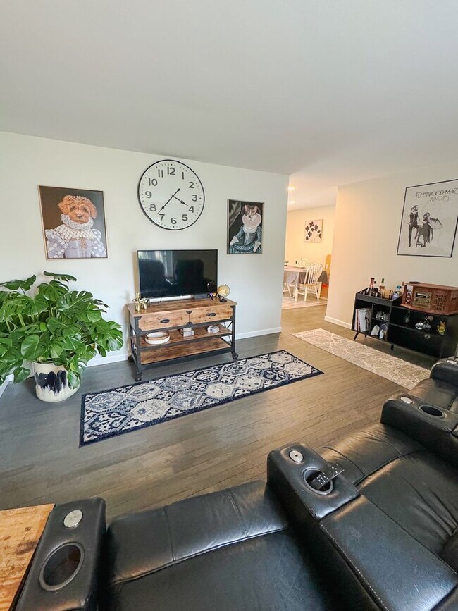 Foto del edificio - 27714 Hampden St