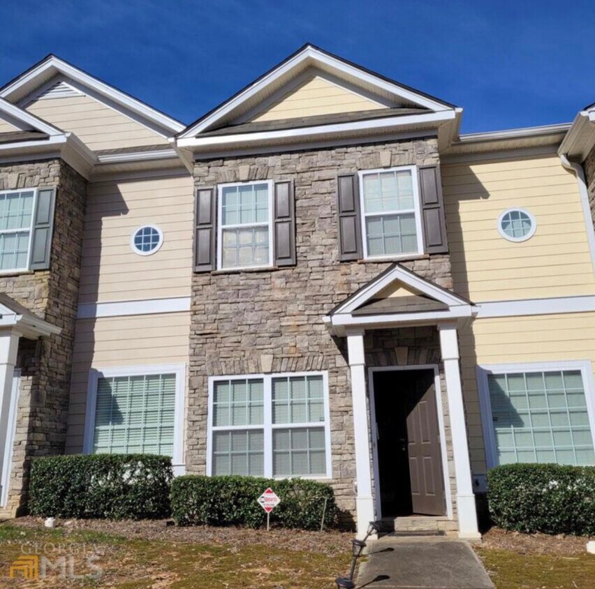 2351 Polaris Way SW, Atlanta, GA 30331 Townhome Rentals in Atlanta GA