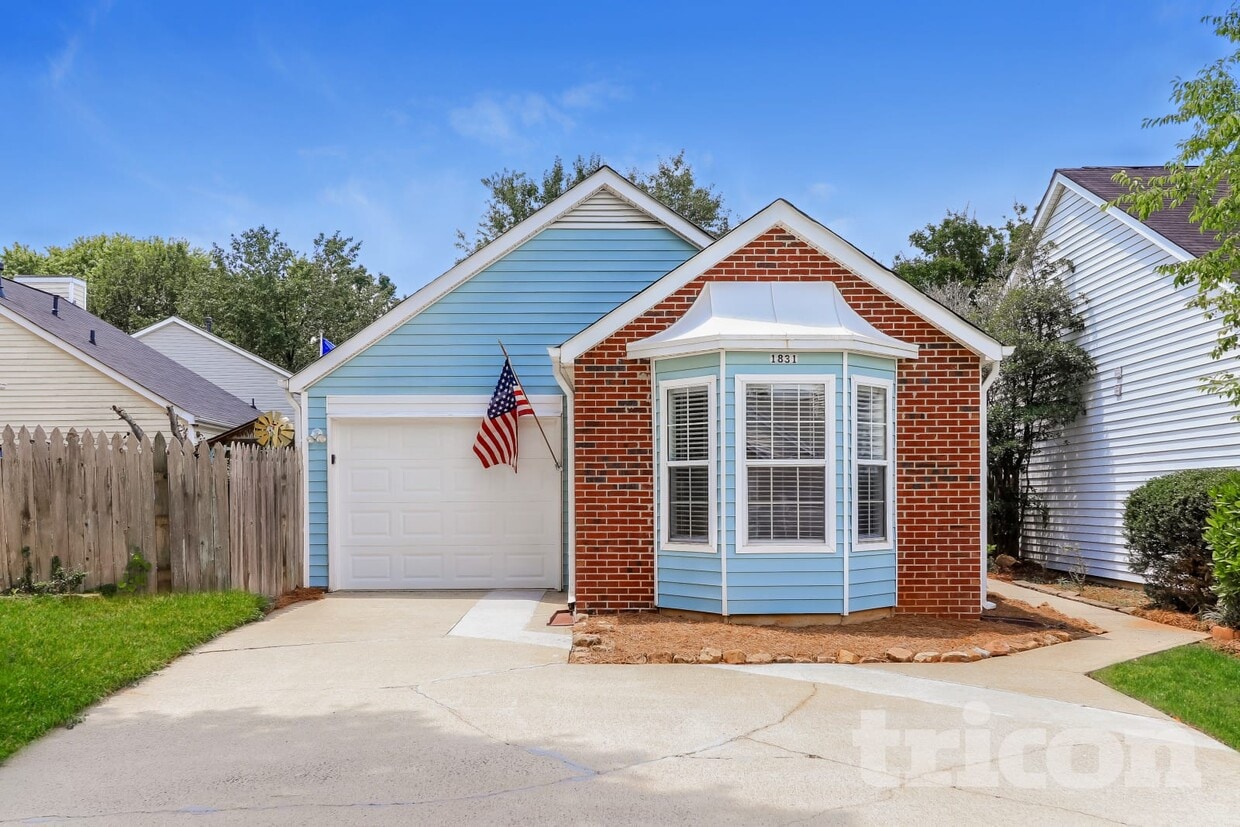 Foto principal - 1831 Commonwealth Dr