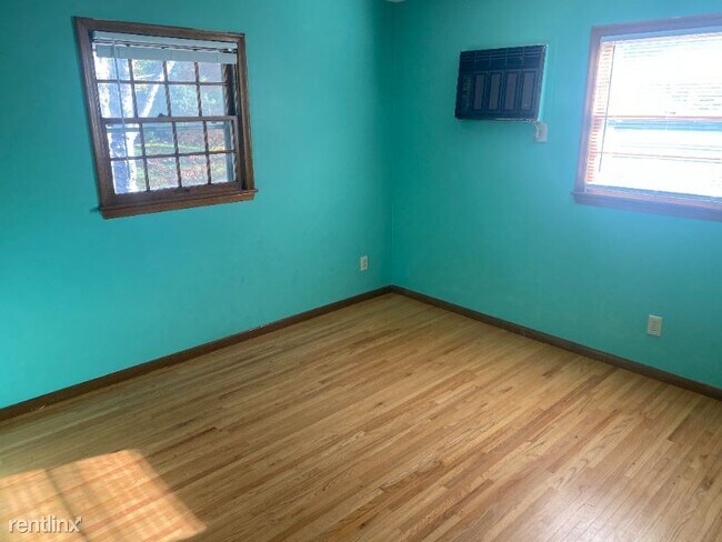 Foto del edificio - 4 br, 2 bath House - 7320 Memory Ln NE