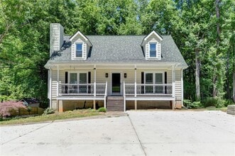 Building Photo - 1530 Plunketts Rd
