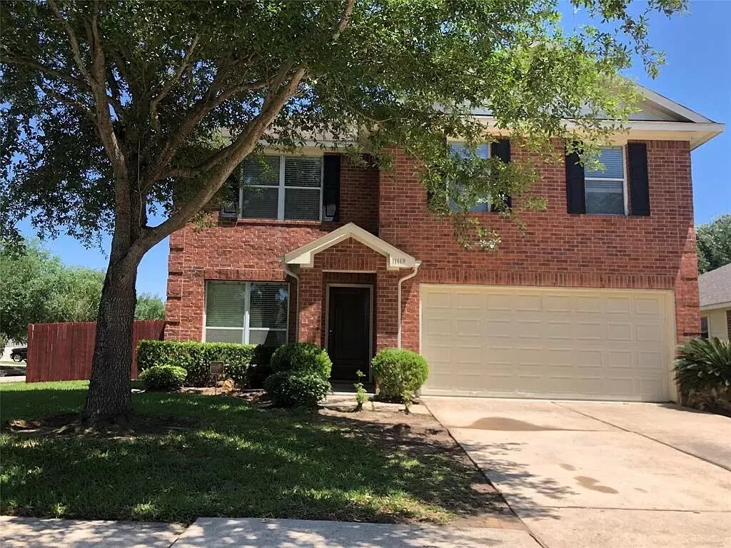 Una hermosa casa en la comunidad, en una esquina. - 11119 Mooring Ridge Ln