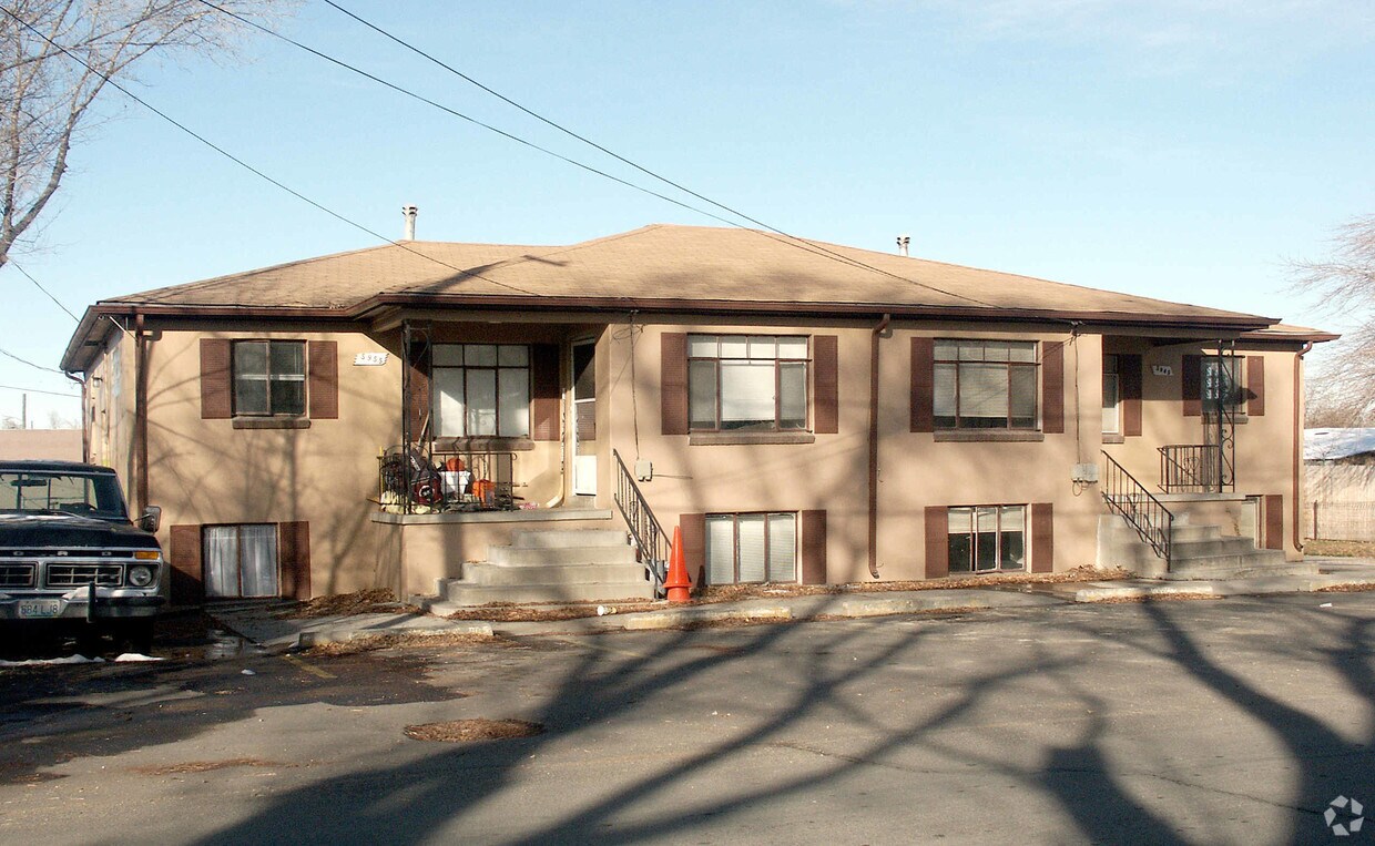 Primary Photo - 5935-5965 W 11th Ave